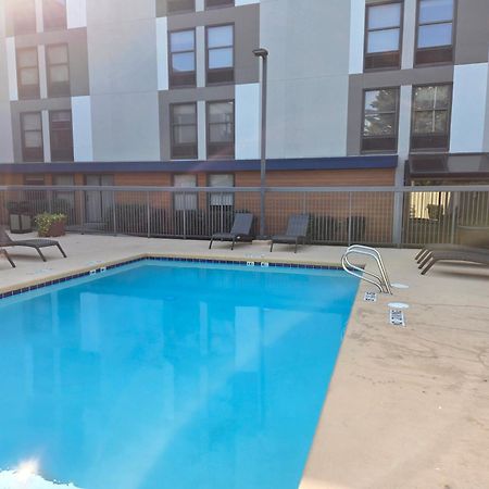 Hampton Inn Seattle/Southcenter Tukwila Exterior photo