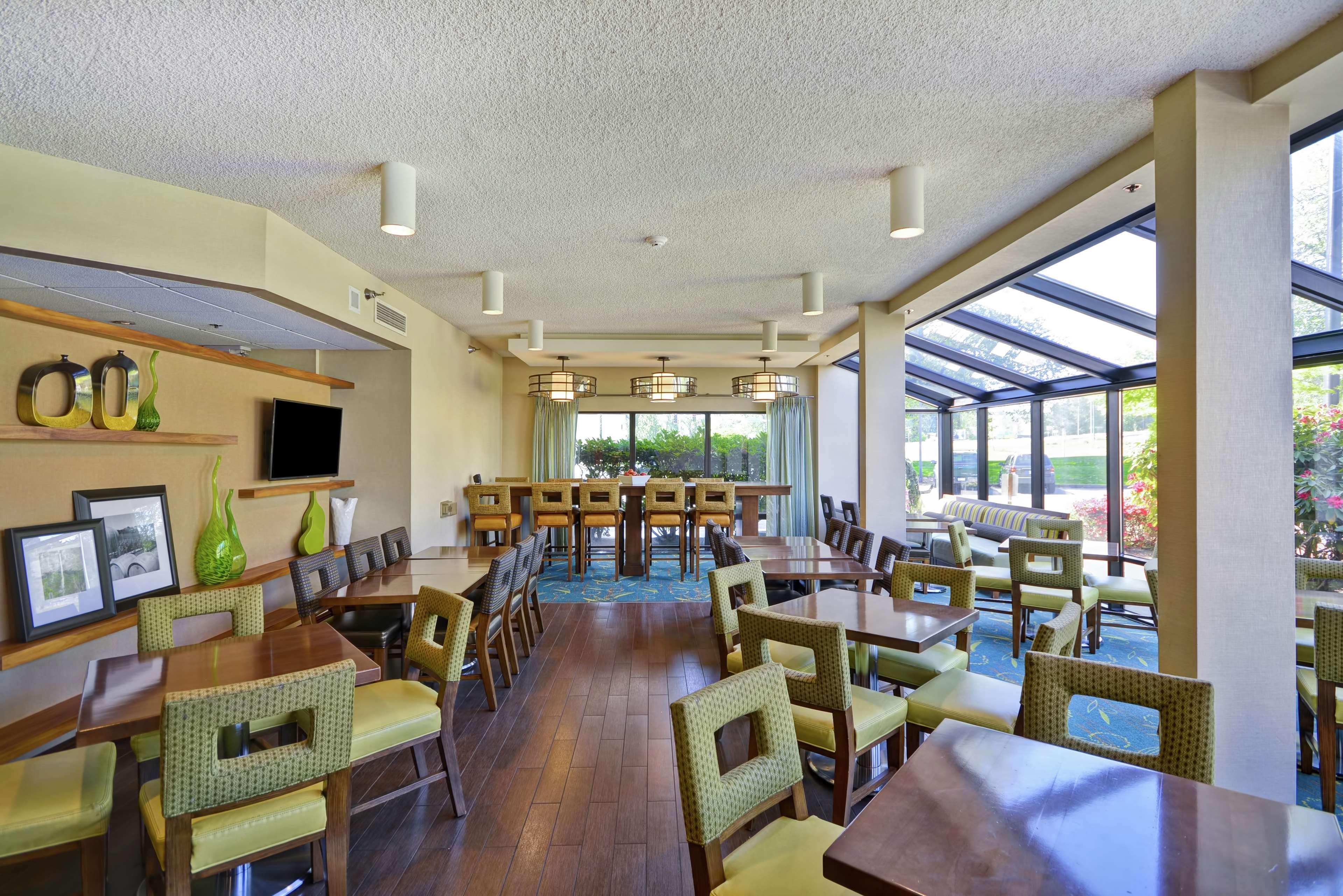 Hampton Inn Seattle/Southcenter Tukwila Exterior photo