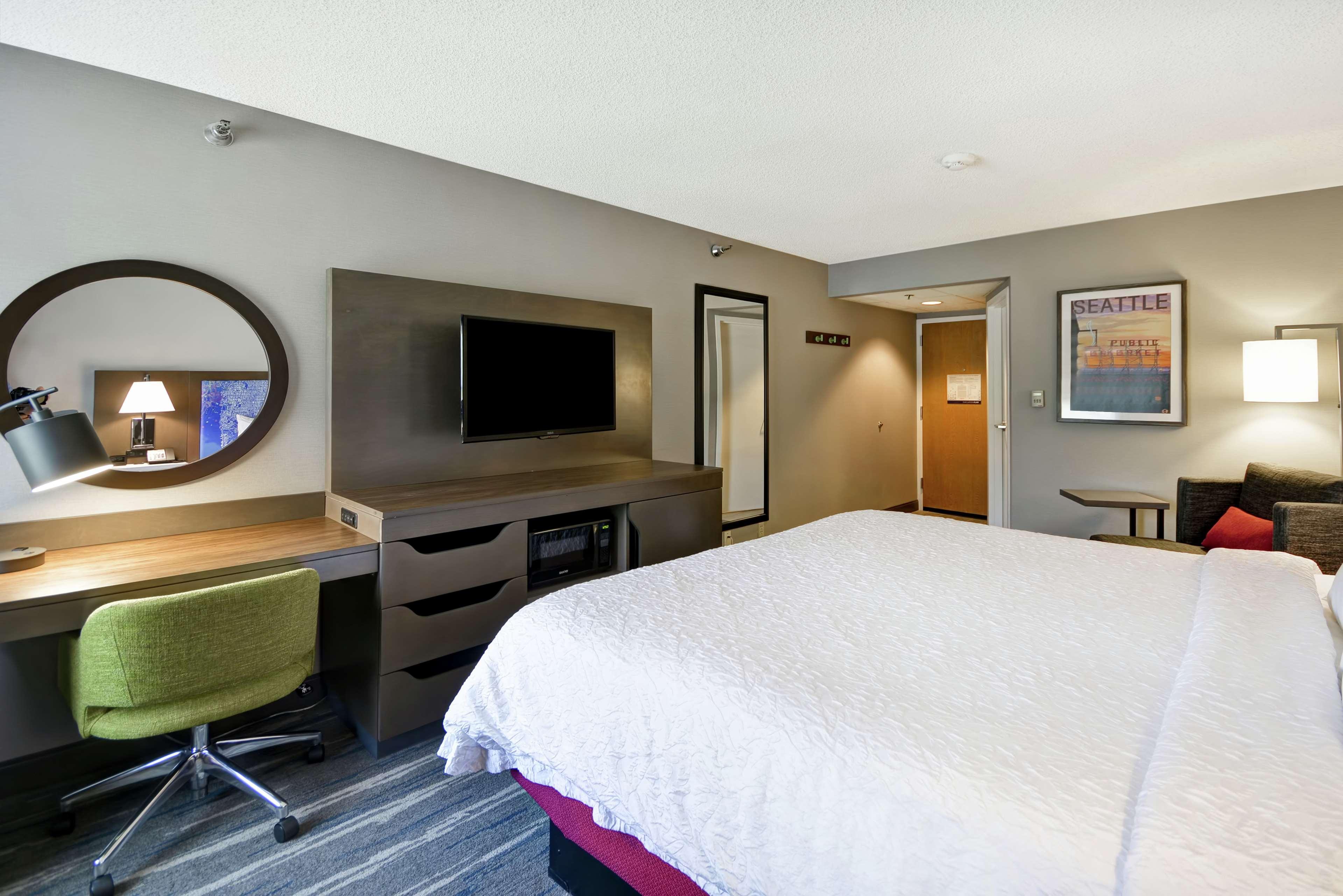 Hampton Inn Seattle/Southcenter Tukwila Exterior photo